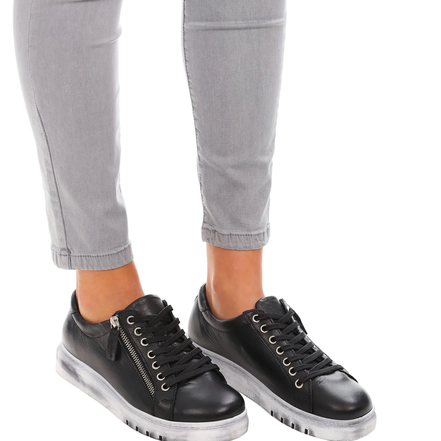 Rilassare Black Tatter Leather Sneaker - RS3 Sale