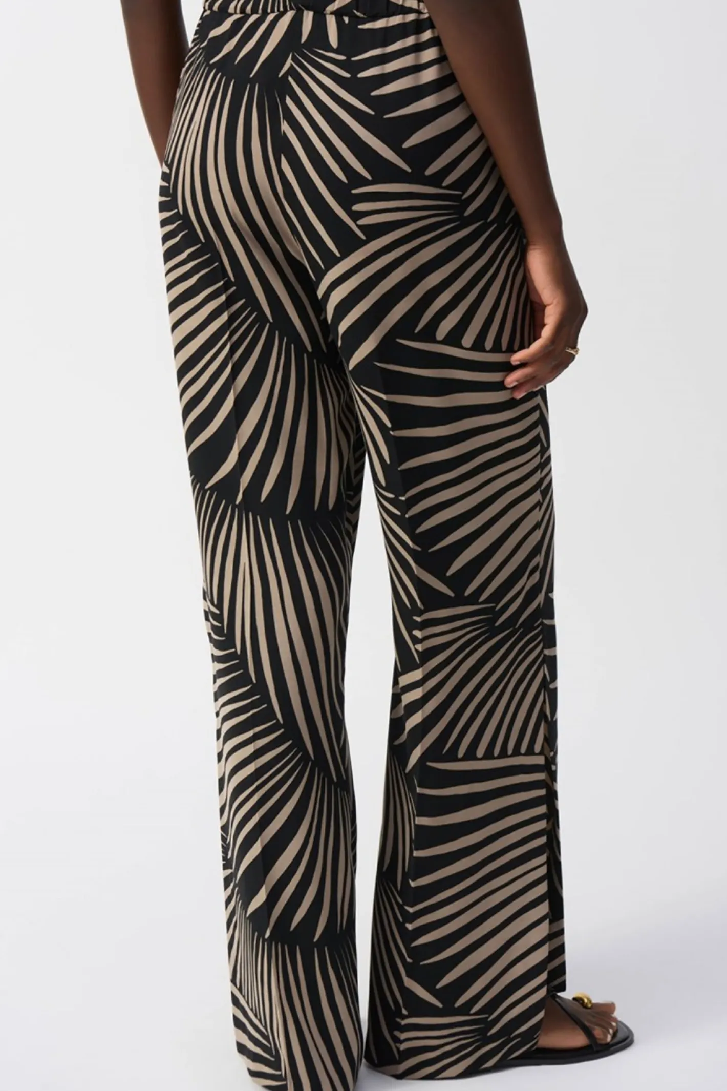 Joseph Ribkoff Gauze Tropical Print Wide Leg Pant - Black - JR56 Outlet