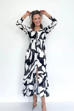 Pizazz Boutique Monique Maxi - Watermark - SO2 Online
