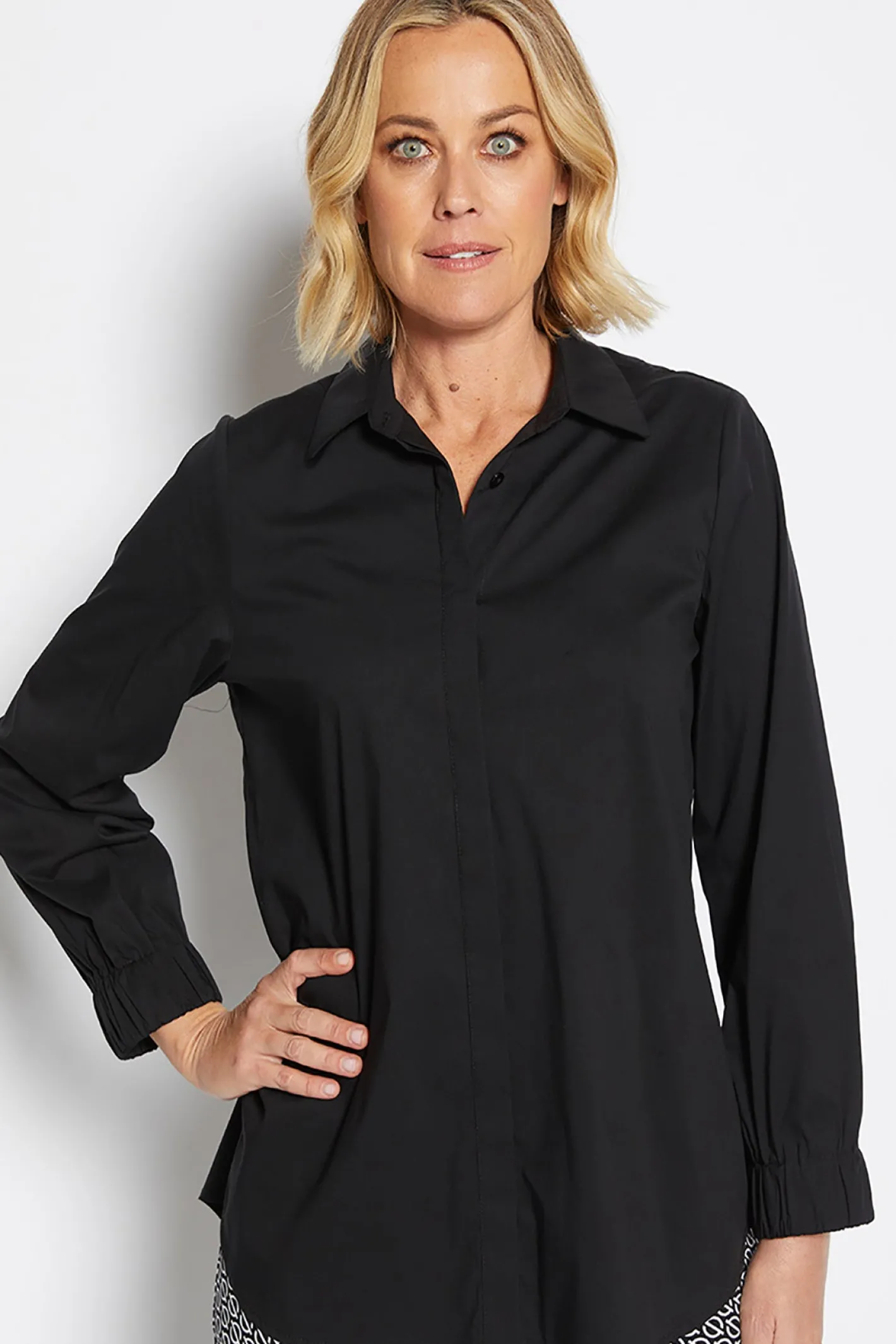 Philosophy Natalie Shirt - Black - PH21 Hot