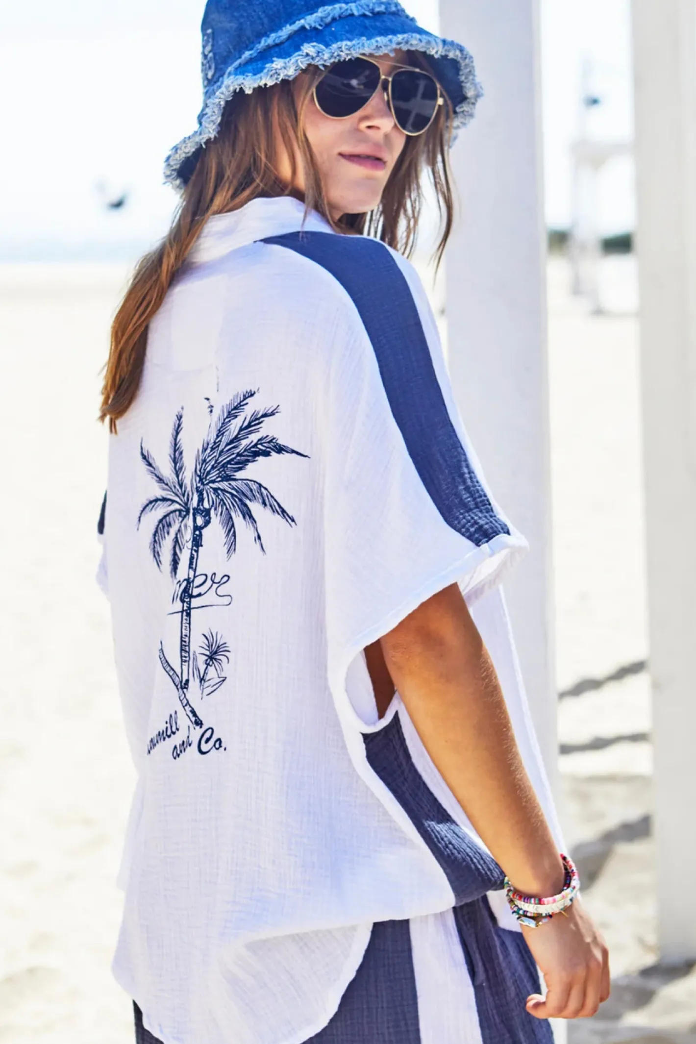 Hammill + Co Resort Beach Shirt - White / Navy - HC2 Best