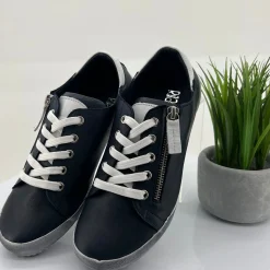 Rilassare Tess Flat Sneaker | White/Navy | RS12 Sale