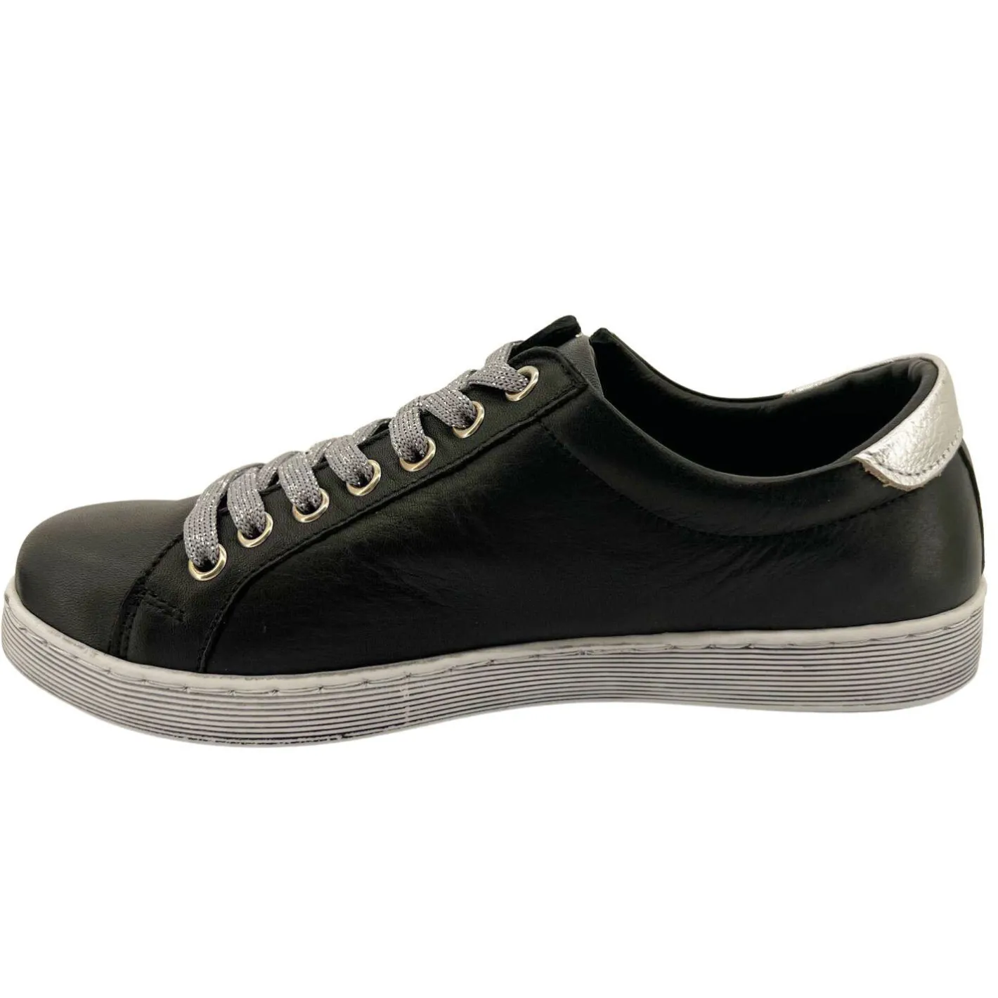 Rilassare Token Sneaker | Black/Silver | RS11s Hot